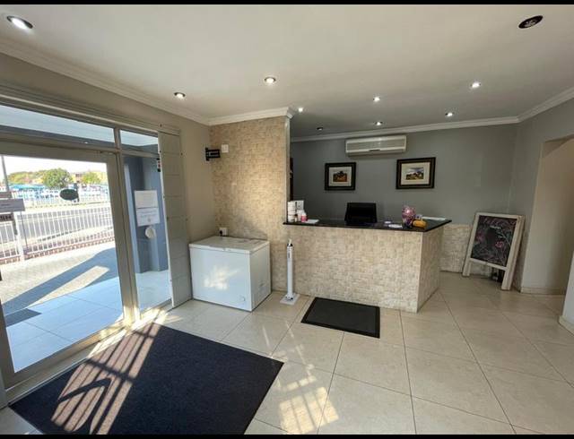 BUSINESS PROPERTY TO RENT IN WIERDA PARK